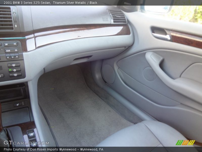 Titanium Silver Metallic / Black 2001 BMW 3 Series 325i Sedan