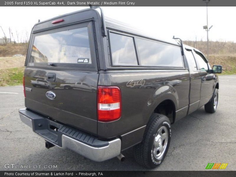Dark Stone Metallic / Medium Flint Grey 2005 Ford F150 XL SuperCab 4x4