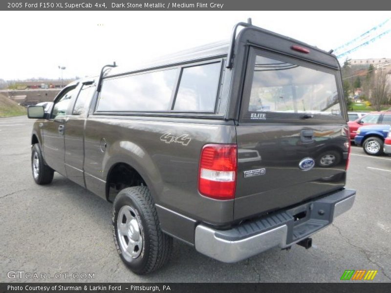 Dark Stone Metallic / Medium Flint Grey 2005 Ford F150 XL SuperCab 4x4