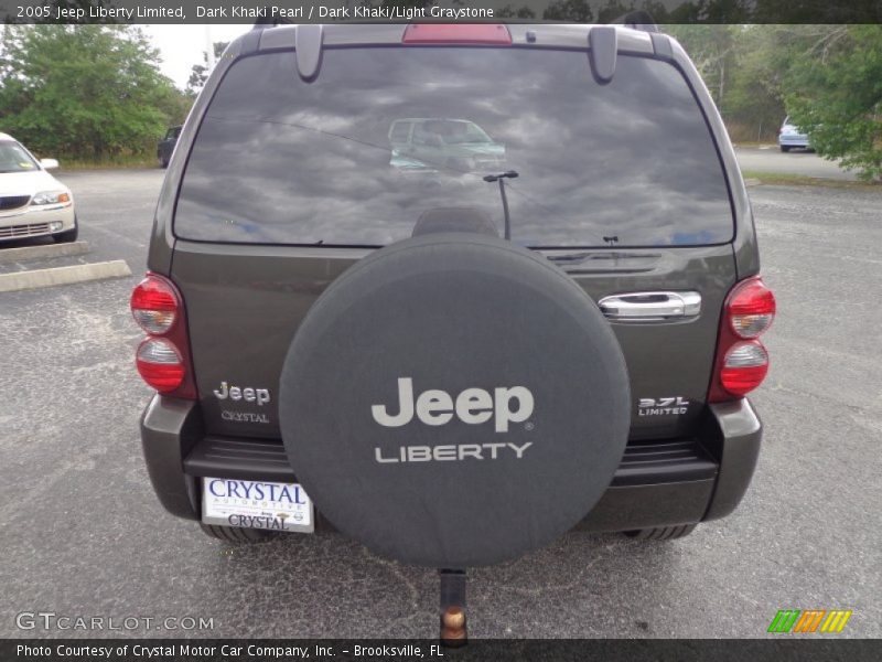 Dark Khaki Pearl / Dark Khaki/Light Graystone 2005 Jeep Liberty Limited
