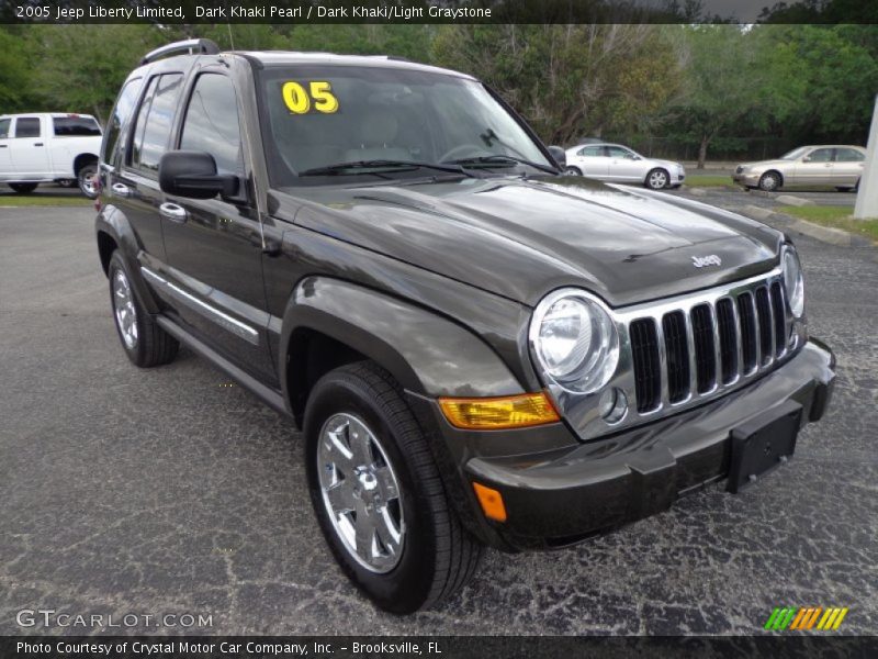 Dark Khaki Pearl / Dark Khaki/Light Graystone 2005 Jeep Liberty Limited