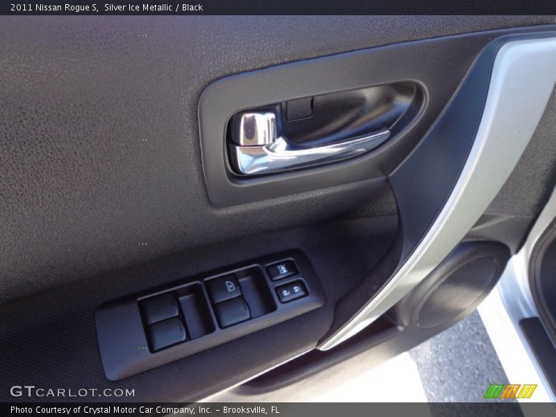 Silver Ice Metallic / Black 2011 Nissan Rogue S