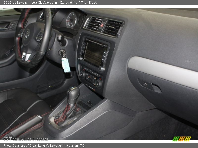 Candy White / Titan Black 2012 Volkswagen Jetta GLI Autobahn