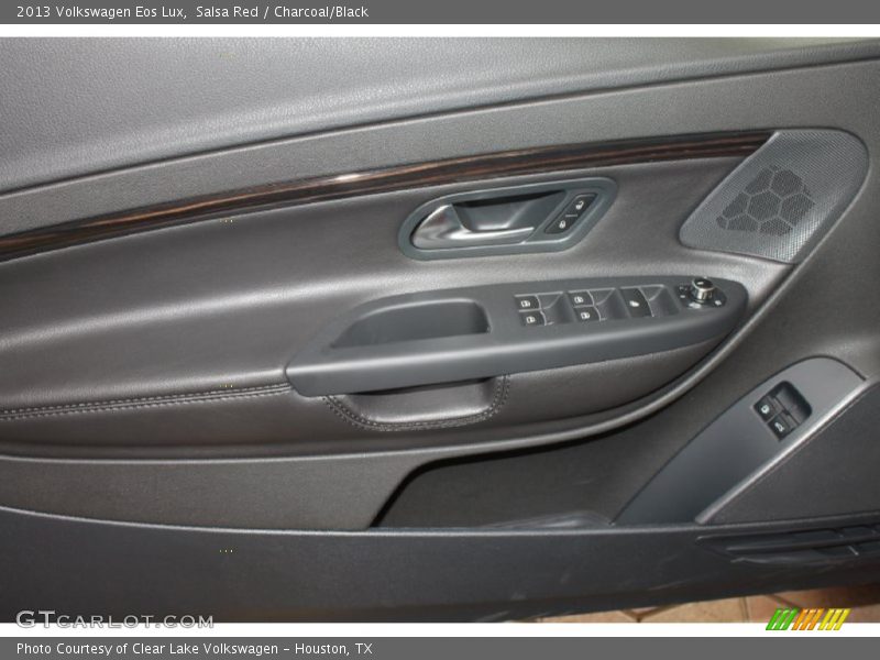 Salsa Red / Charcoal/Black 2013 Volkswagen Eos Lux