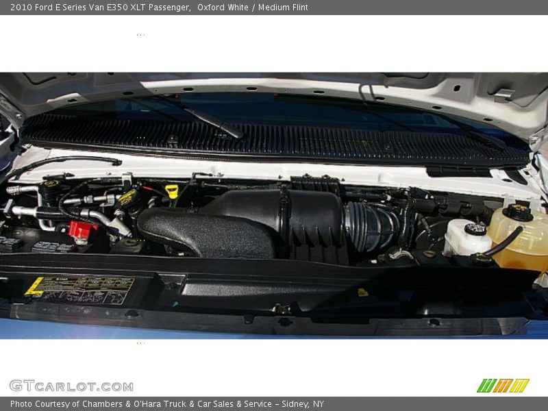 Oxford White / Medium Flint 2010 Ford E Series Van E350 XLT Passenger