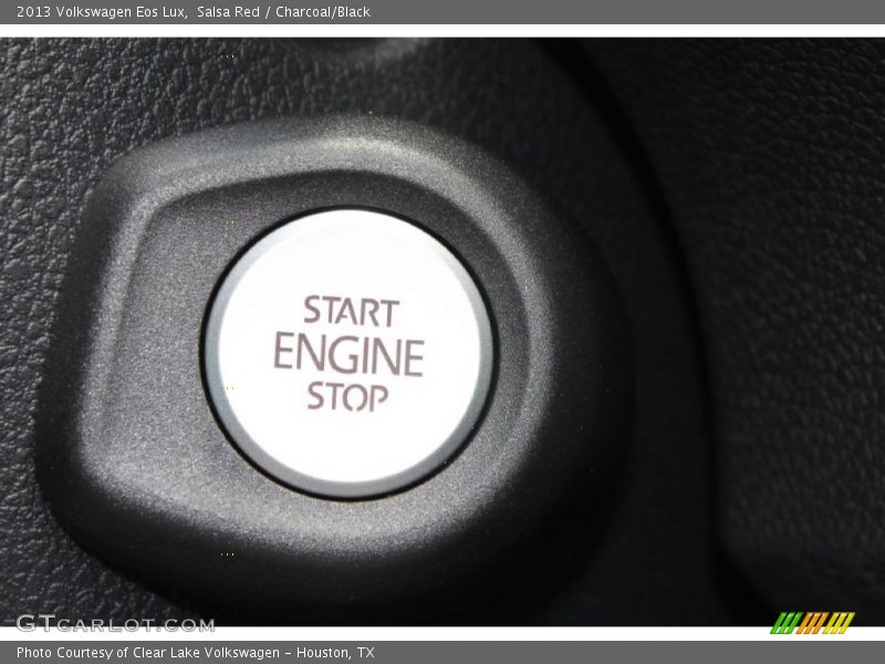 Salsa Red / Charcoal/Black 2013 Volkswagen Eos Lux