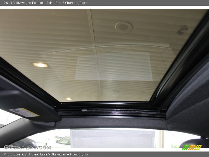 Salsa Red / Charcoal/Black 2013 Volkswagen Eos Lux