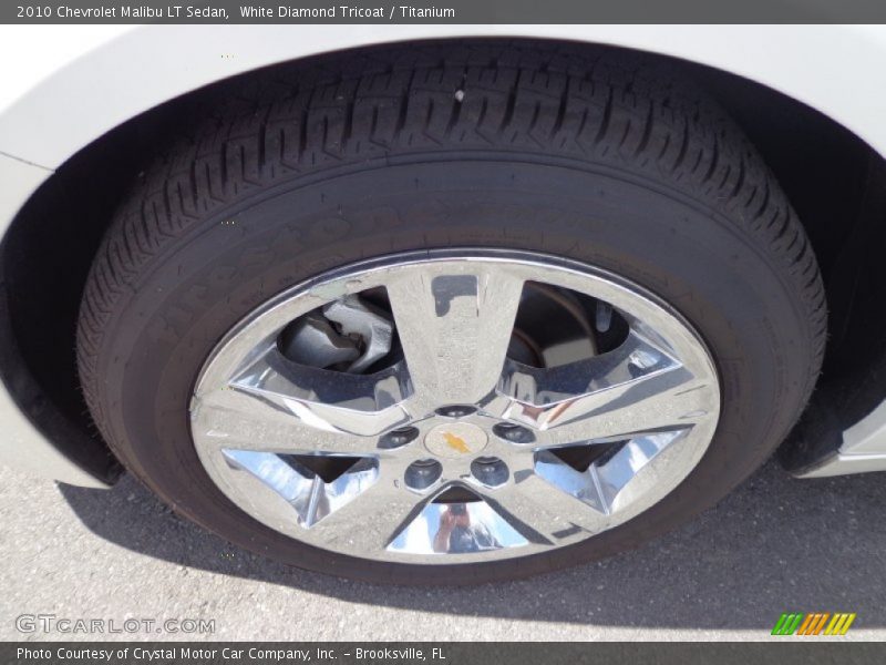 White Diamond Tricoat / Titanium 2010 Chevrolet Malibu LT Sedan