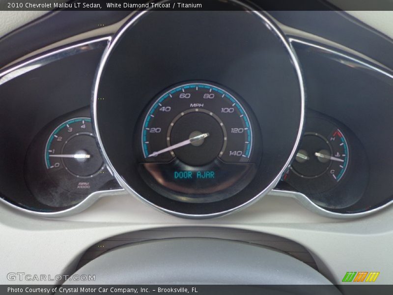 White Diamond Tricoat / Titanium 2010 Chevrolet Malibu LT Sedan