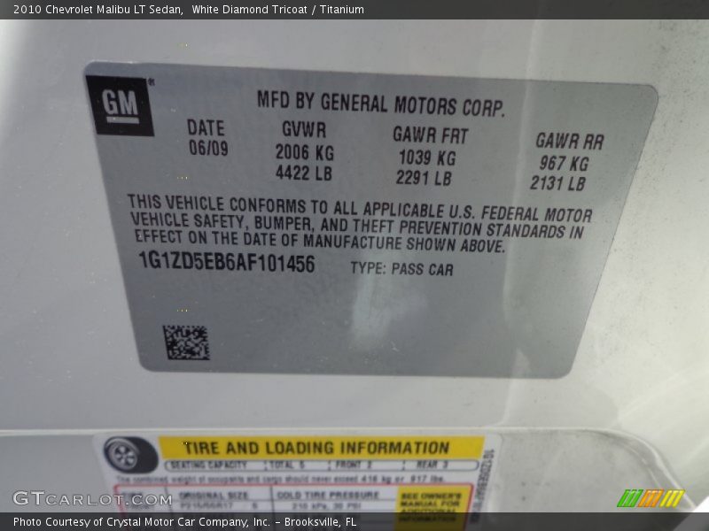 White Diamond Tricoat / Titanium 2010 Chevrolet Malibu LT Sedan
