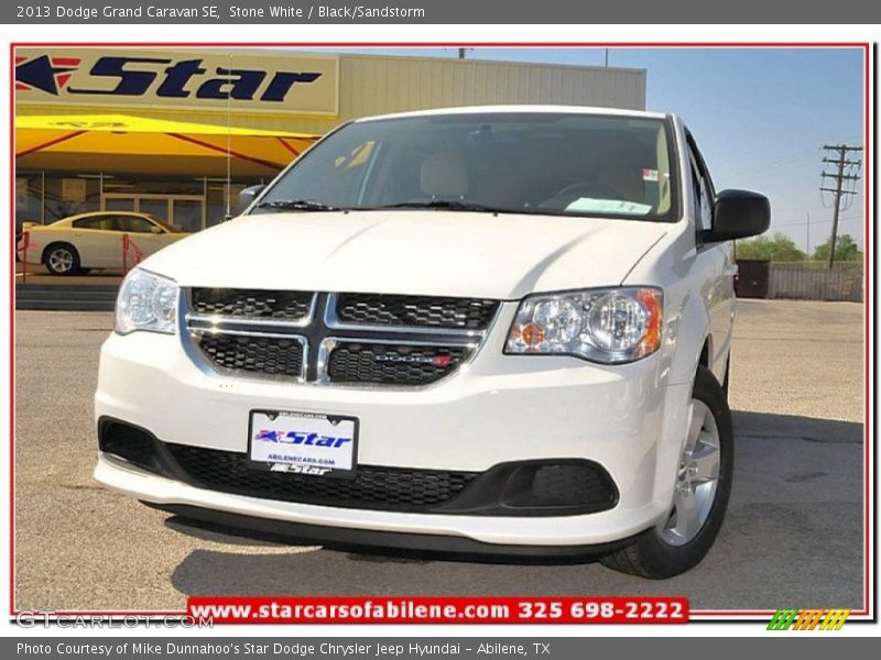 Stone White / Black/Sandstorm 2013 Dodge Grand Caravan SE