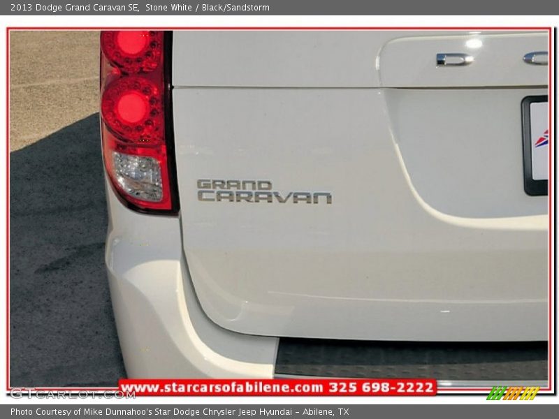 Stone White / Black/Sandstorm 2013 Dodge Grand Caravan SE
