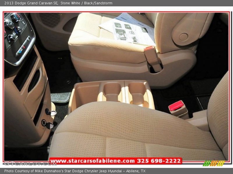 Stone White / Black/Sandstorm 2013 Dodge Grand Caravan SE