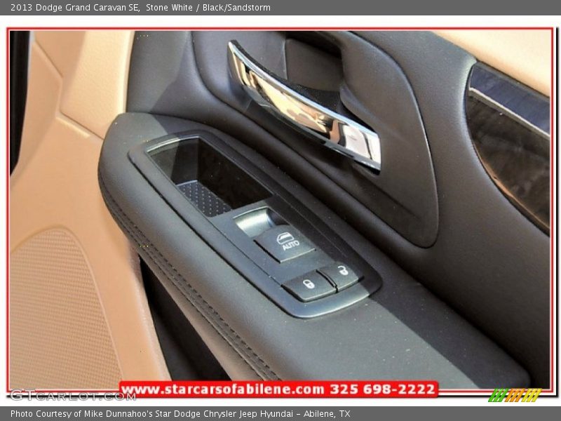 Stone White / Black/Sandstorm 2013 Dodge Grand Caravan SE