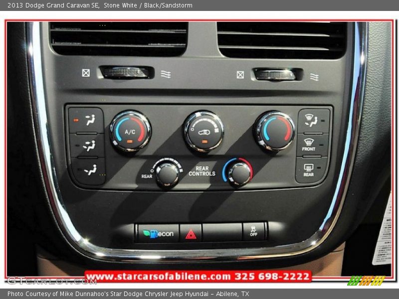Stone White / Black/Sandstorm 2013 Dodge Grand Caravan SE