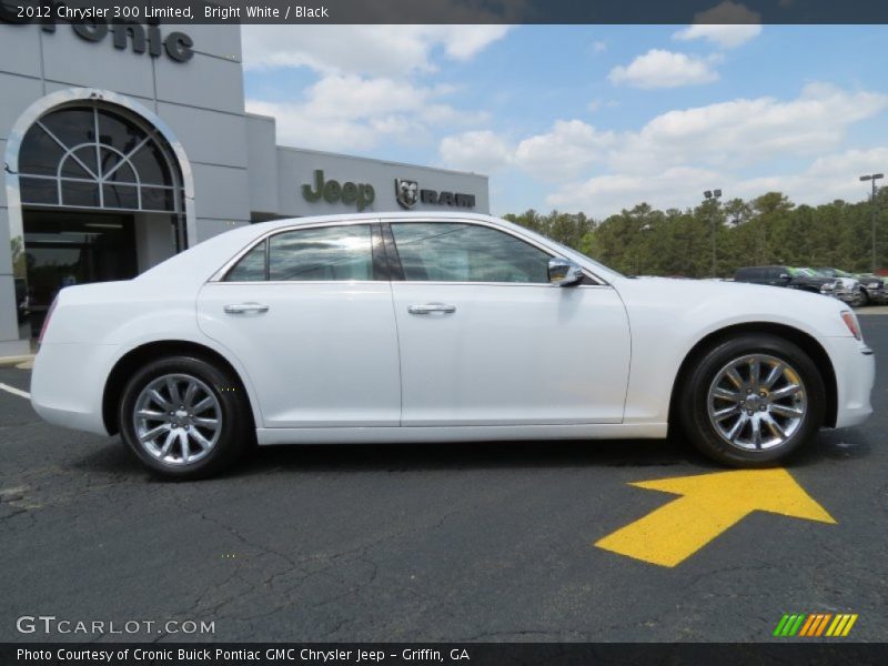 Bright White / Black 2012 Chrysler 300 Limited