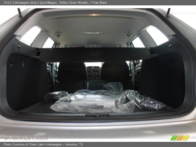 Reflex Silver Metallic / Titan Black 2013 Volkswagen Jetta S SportWagen