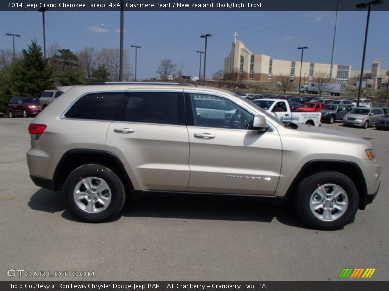 Cashmere Pearl / New Zealand Black/Light Frost 2014 Jeep Grand Cherokee Laredo 4x4