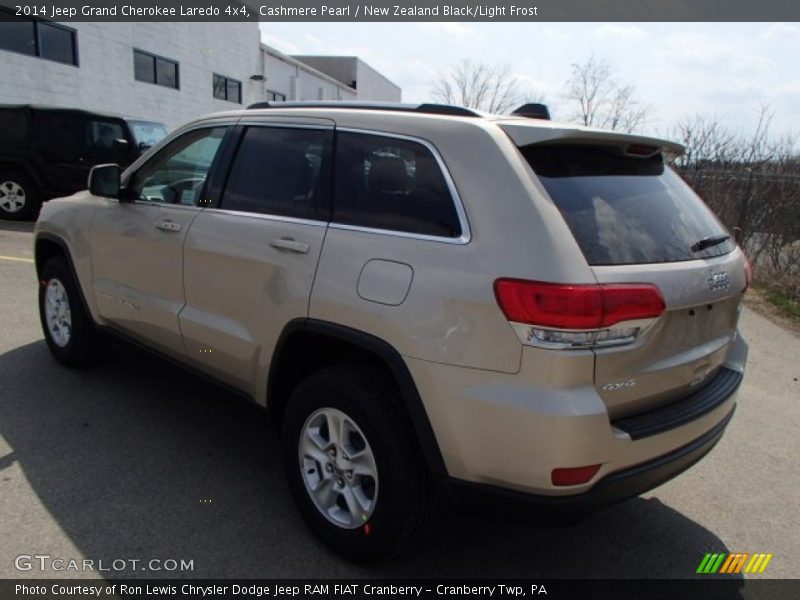 Cashmere Pearl / New Zealand Black/Light Frost 2014 Jeep Grand Cherokee Laredo 4x4