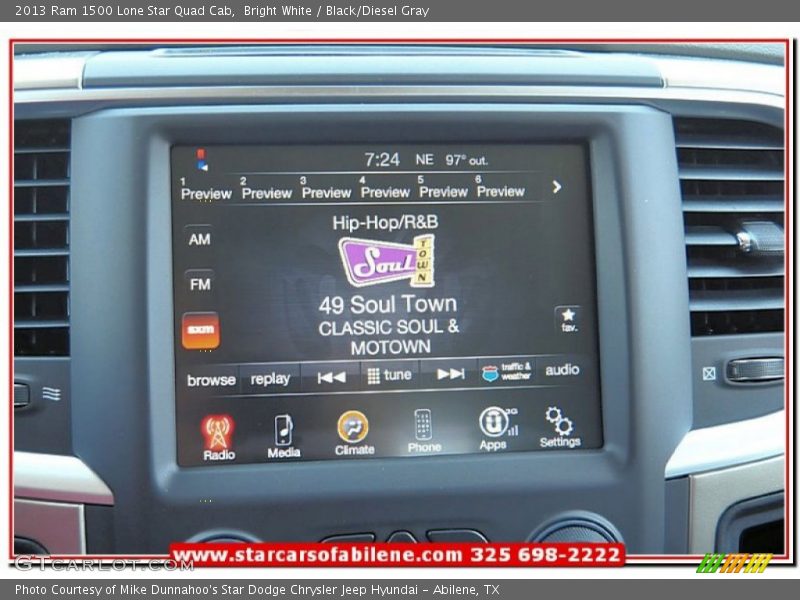 Bright White / Black/Diesel Gray 2013 Ram 1500 Lone Star Quad Cab