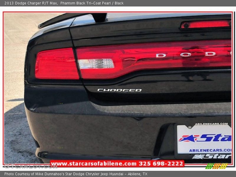 Phantom Black Tri-Coat Pearl / Black 2013 Dodge Charger R/T Max
