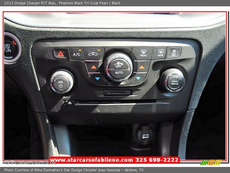 Phantom Black Tri-Coat Pearl / Black 2013 Dodge Charger R/T Max