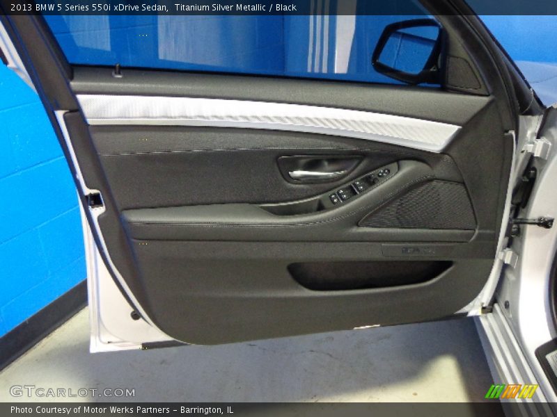 Door Panel of 2013 5 Series 550i xDrive Sedan