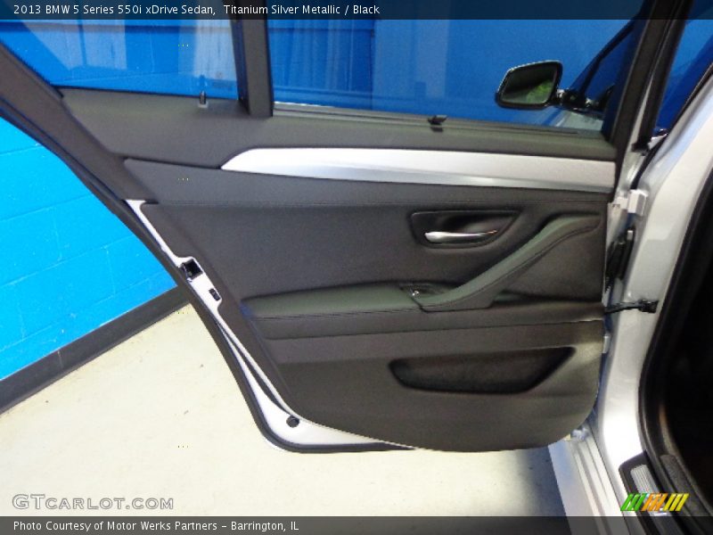 Door Panel of 2013 5 Series 550i xDrive Sedan