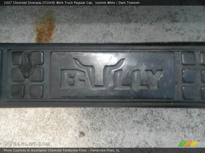 Summit White / Dark Titanium 2007 Chevrolet Silverado 2500HD Work Truck Regular Cab