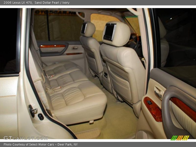 Sand Dollar Pearl / Ivory 2006 Lexus LX 470