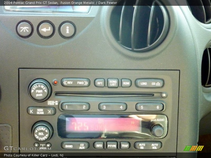 Audio System of 2004 Grand Prix GT Sedan