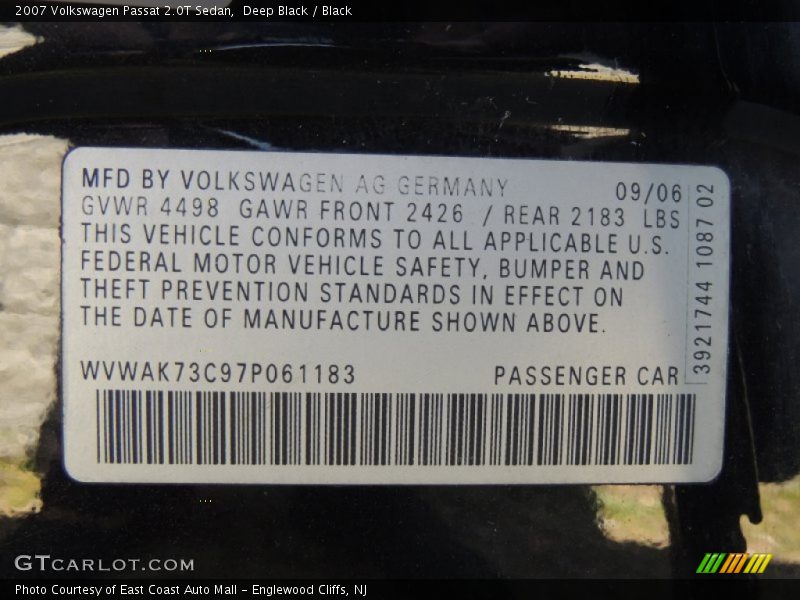 Deep Black / Black 2007 Volkswagen Passat 2.0T Sedan