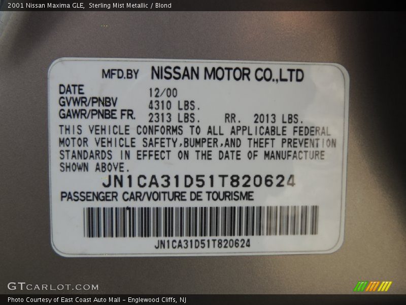 Sterling Mist Metallic / Blond 2001 Nissan Maxima GLE