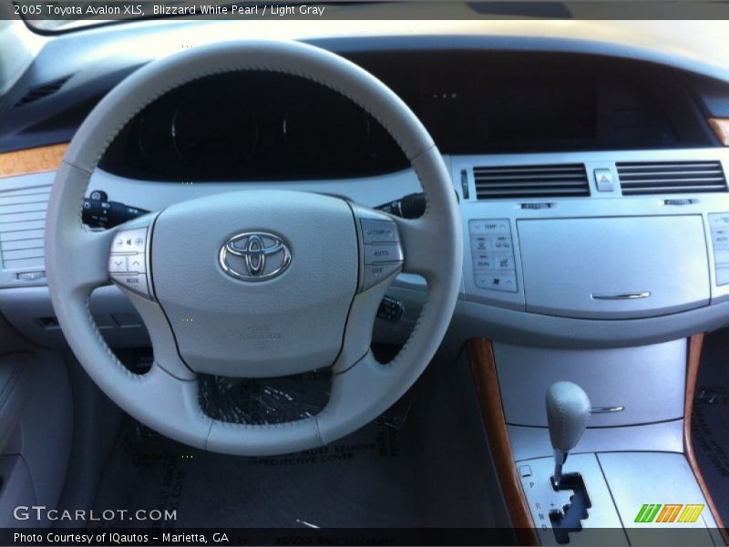 Blizzard White Pearl / Light Gray 2005 Toyota Avalon XLS