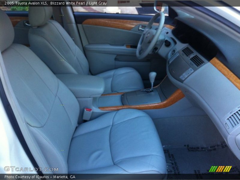 Blizzard White Pearl / Light Gray 2005 Toyota Avalon XLS