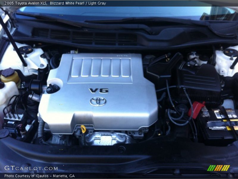 Blizzard White Pearl / Light Gray 2005 Toyota Avalon XLS