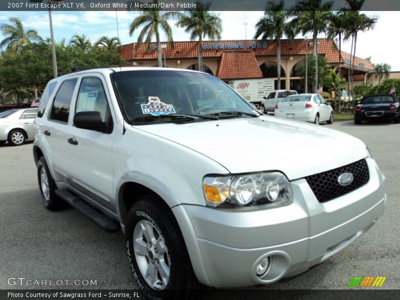 Oxford White / Medium/Dark Pebble 2007 Ford Escape XLT V6