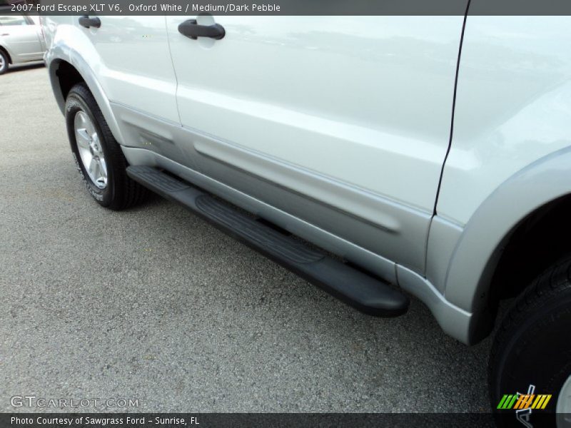 Oxford White / Medium/Dark Pebble 2007 Ford Escape XLT V6