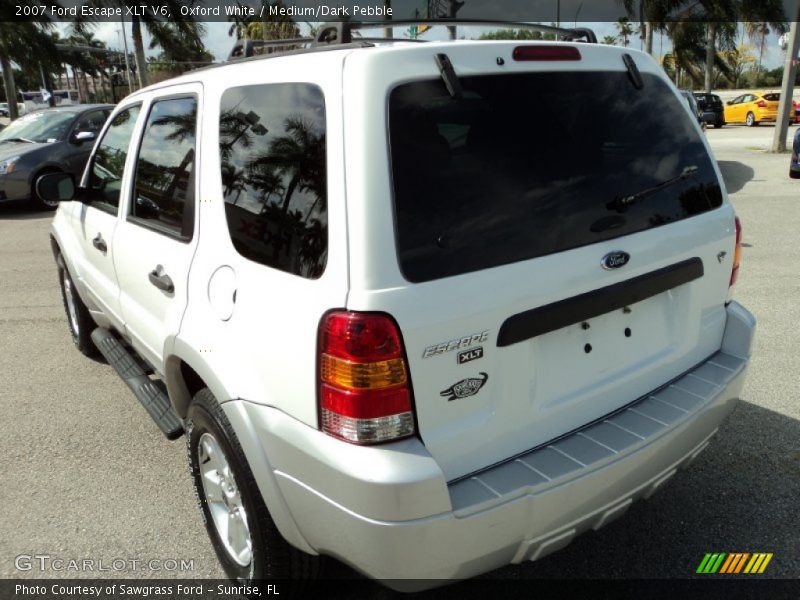 Oxford White / Medium/Dark Pebble 2007 Ford Escape XLT V6