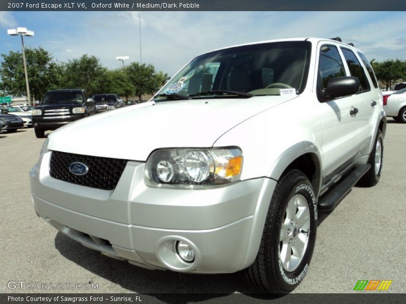 Oxford White / Medium/Dark Pebble 2007 Ford Escape XLT V6