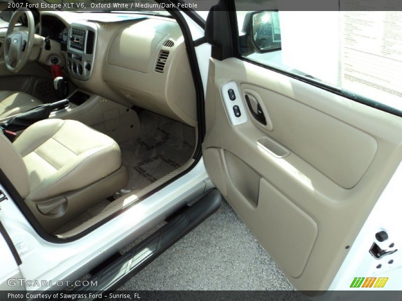 Oxford White / Medium/Dark Pebble 2007 Ford Escape XLT V6
