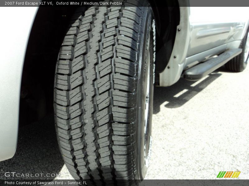 Oxford White / Medium/Dark Pebble 2007 Ford Escape XLT V6