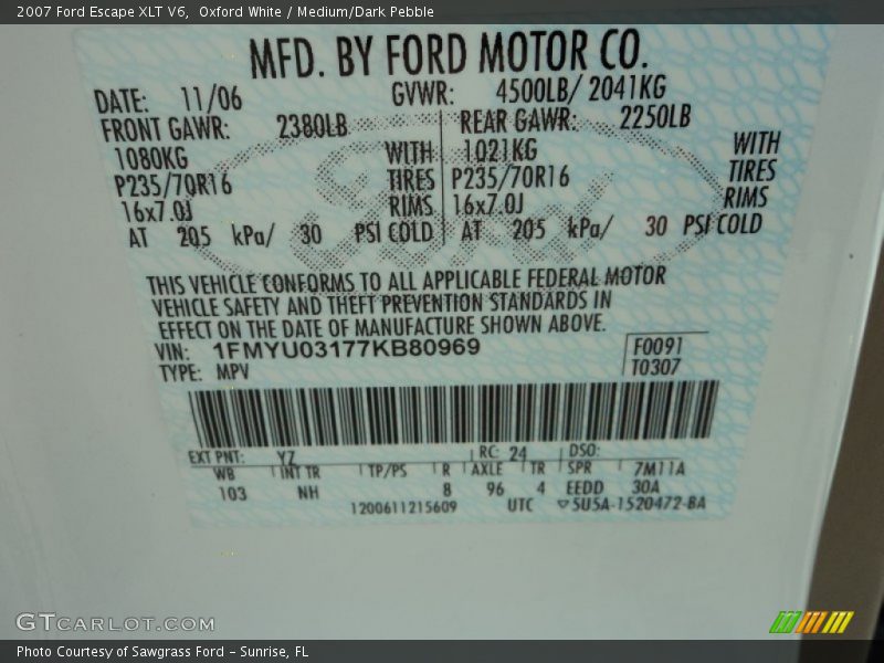 Oxford White / Medium/Dark Pebble 2007 Ford Escape XLT V6