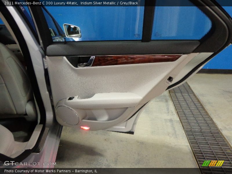 Iridium Silver Metallic / Grey/Black 2011 Mercedes-Benz C 300 Luxury 4Matic