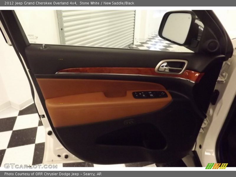 Stone White / New Saddle/Black 2012 Jeep Grand Cherokee Overland 4x4