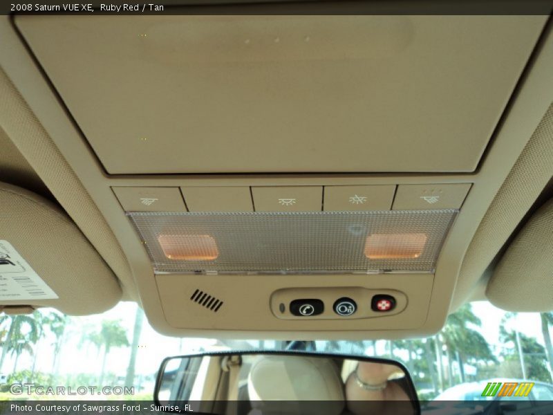 Ruby Red / Tan 2008 Saturn VUE XE
