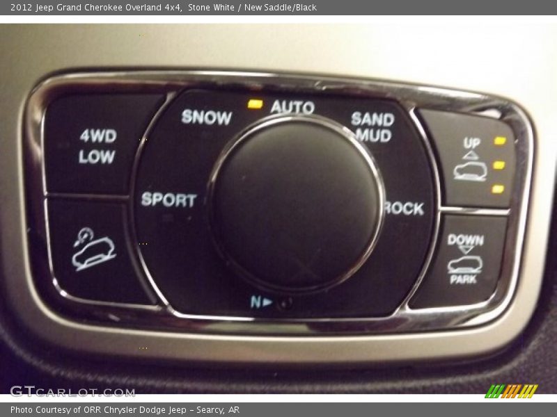 Stone White / New Saddle/Black 2012 Jeep Grand Cherokee Overland 4x4