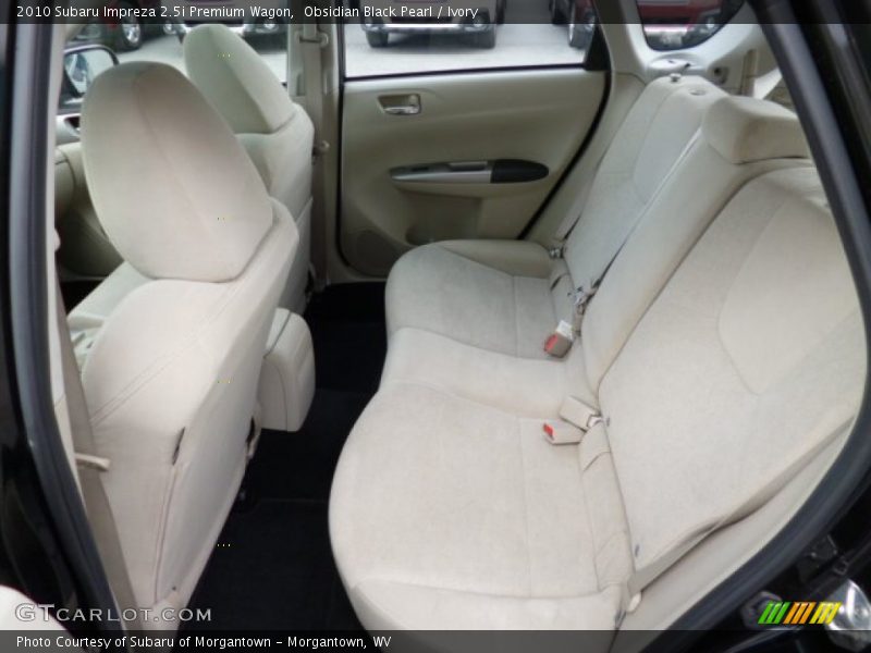 Obsidian Black Pearl / Ivory 2010 Subaru Impreza 2.5i Premium Wagon