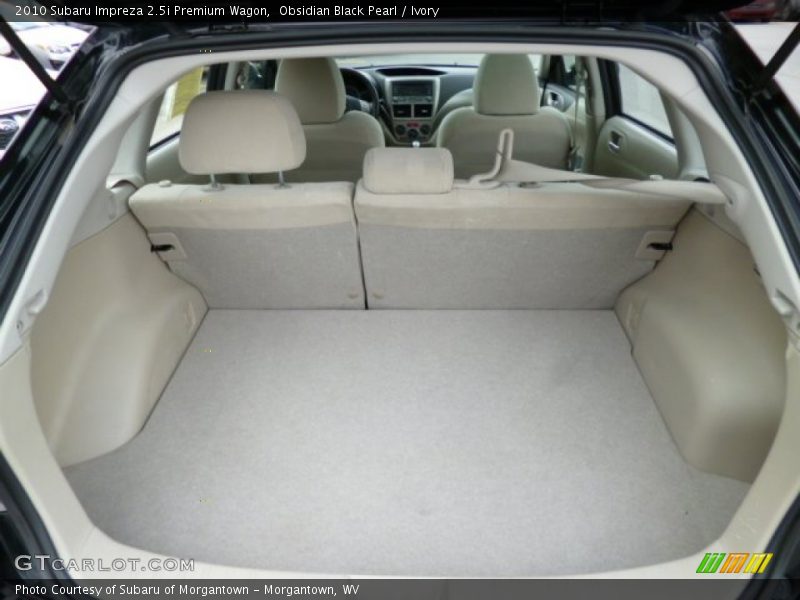 Obsidian Black Pearl / Ivory 2010 Subaru Impreza 2.5i Premium Wagon