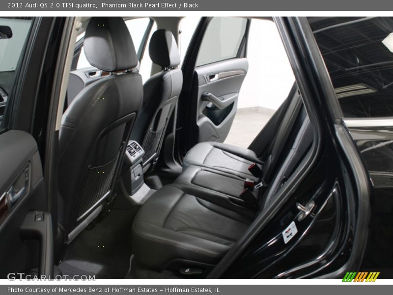 Phantom Black Pearl Effect / Black 2012 Audi Q5 2.0 TFSI quattro